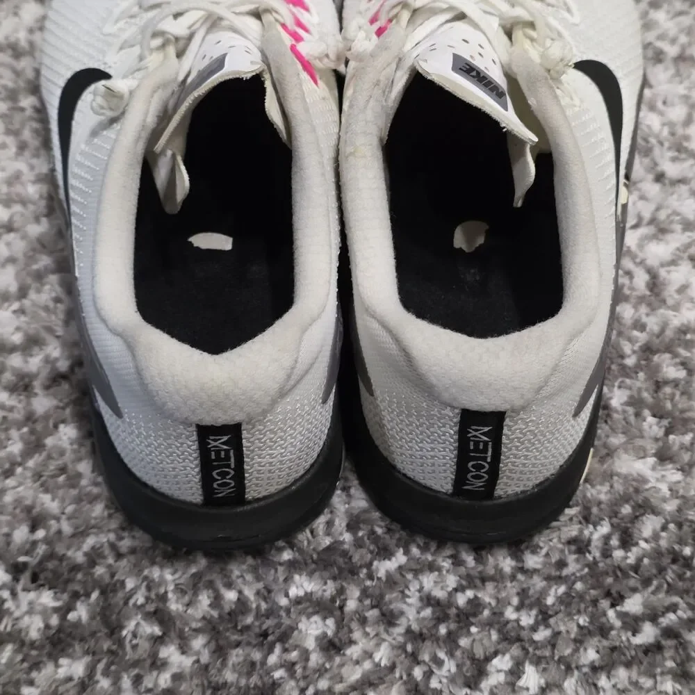Nike pre owned